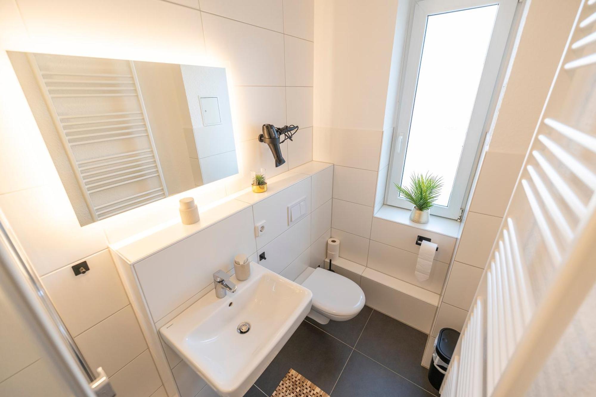 Rr - Central Apartment 80Qm - Balcony - Washer Магдебург Екстериор снимка